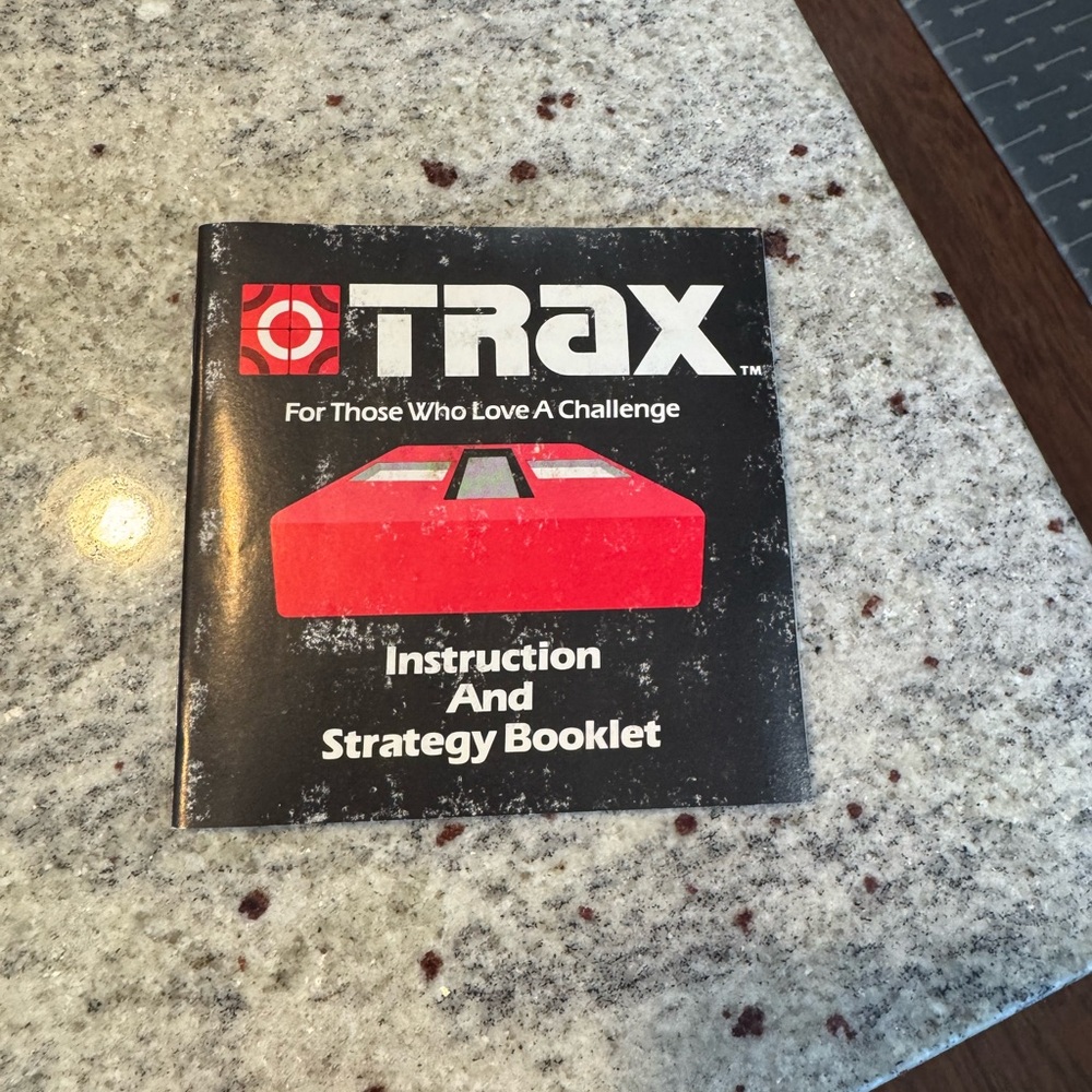 TRAX Game - Picture 2 of 5